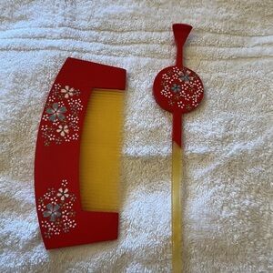 Hair comb and pick set lacquer finish